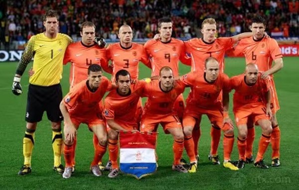荷兰拿过几次世界杯亚军 三次闯入决赛三次无缘冠军