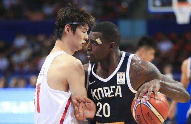 2022亚洲杯中国男篮81:93韩国男篮 小组赛首战战败