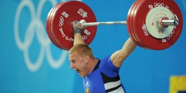 男子85公斤总成绩世界纪录是多少