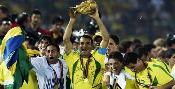 2002年世界杯冠军是哪个国家-2002年世界杯冠军巴西阵容