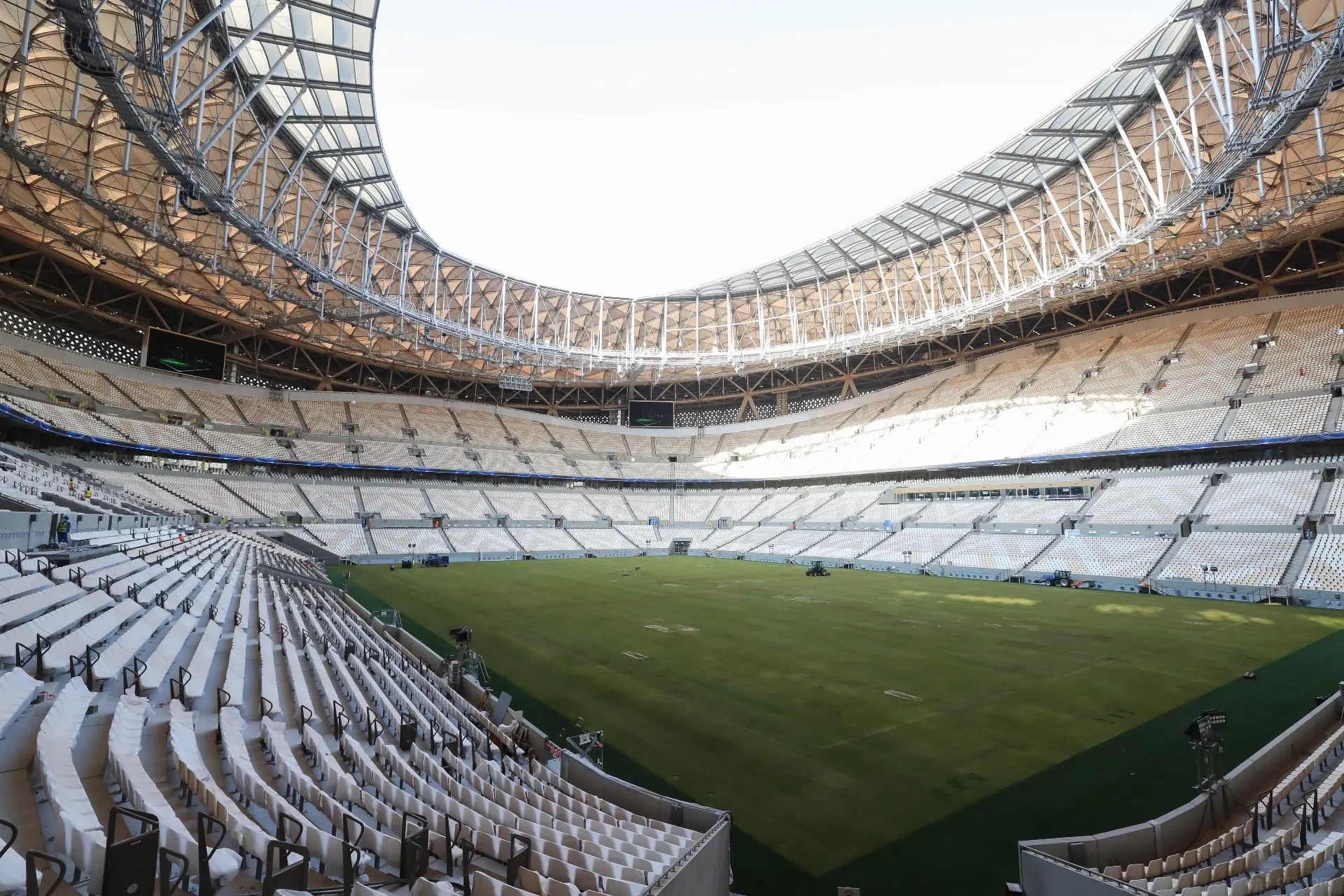 今年世界杯决赛在哪举行比赛 卢赛尔球场本届世界杯的主体育场