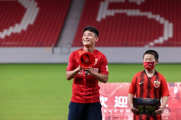 武磊谈中国足球青训：希望能有乒乓球的氛围