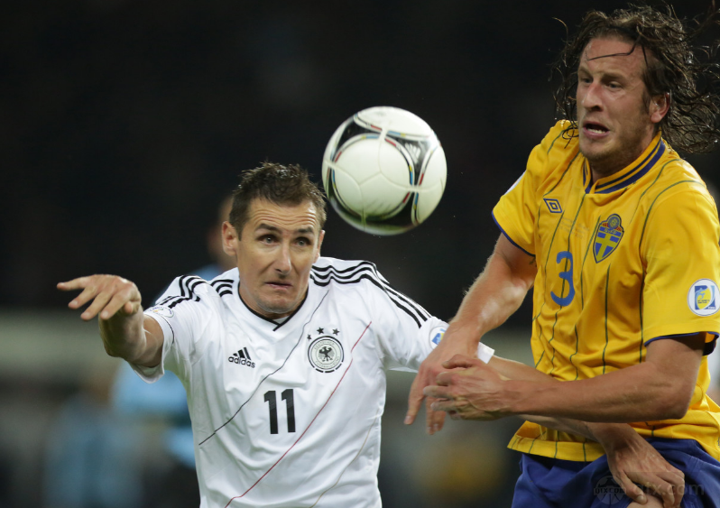2006年世界杯射手榜前十名：德国传奇射手克洛泽打进5球摘得金靴