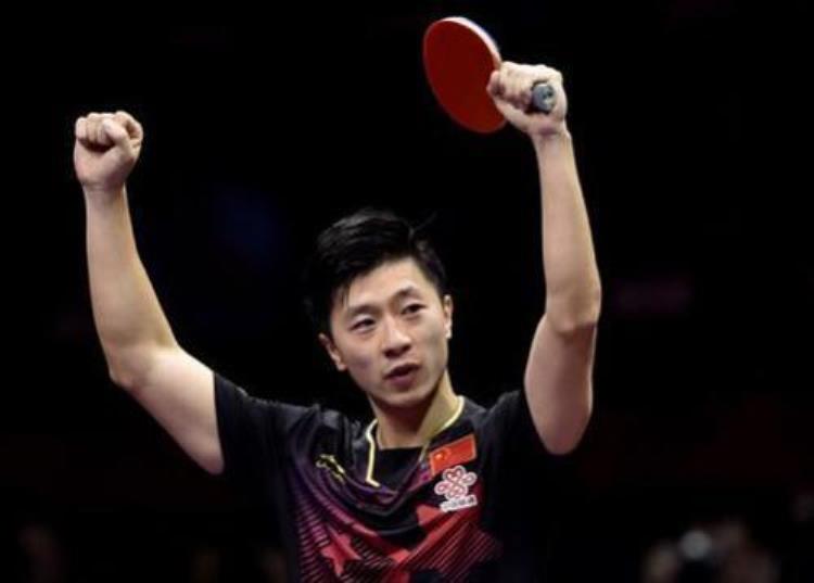 中国乒乓球马龙年薪多少「国乒世界冠军转会费有多少马龙只有925万网友不到国足零头」