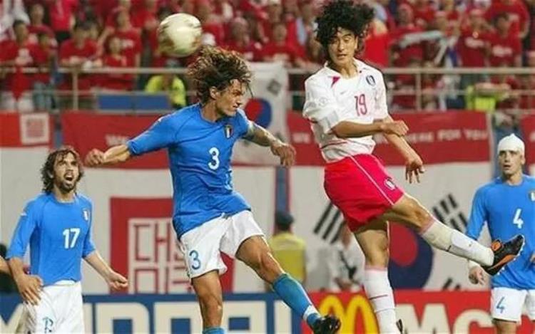 讽刺韩国02年靠裁判赢意大利入选天下足球十大金球绝杀