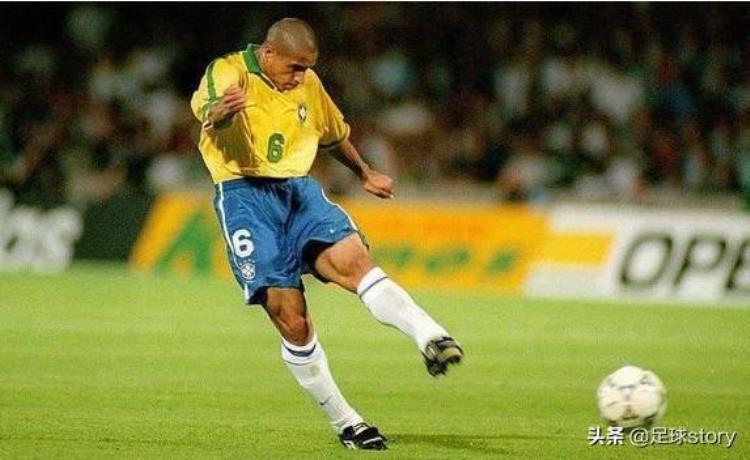 巴西男足历史最佳阵容「了解巴西足球认识巴西历史最佳阵容感受桑巴足球魅力与辉煌」
