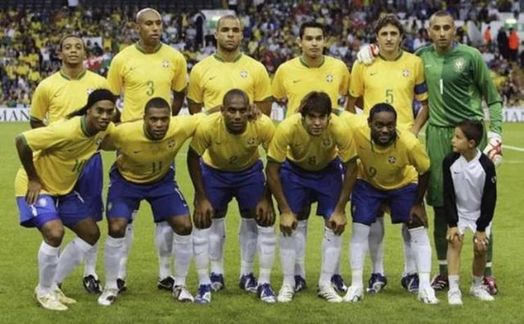 关于巴西足球「世界足球强国列传之巴西」