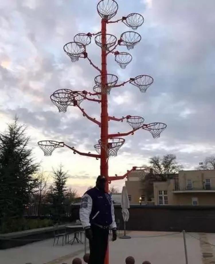 nba的篮筐和我们平常打篮球的篮筐一样吗「NBA的篮筐和我们平常打篮球的篮筐一样吗」