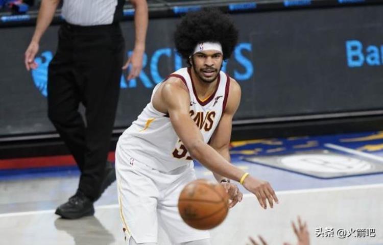 NBA太阳队交易「美媒曝光NBA交易日后球队实力排名太阳继续占据榜首勇士次之」