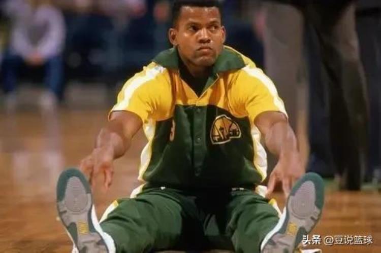 现役nba单场最高分「盘点NBA各项单场数据之最现役仅一人」