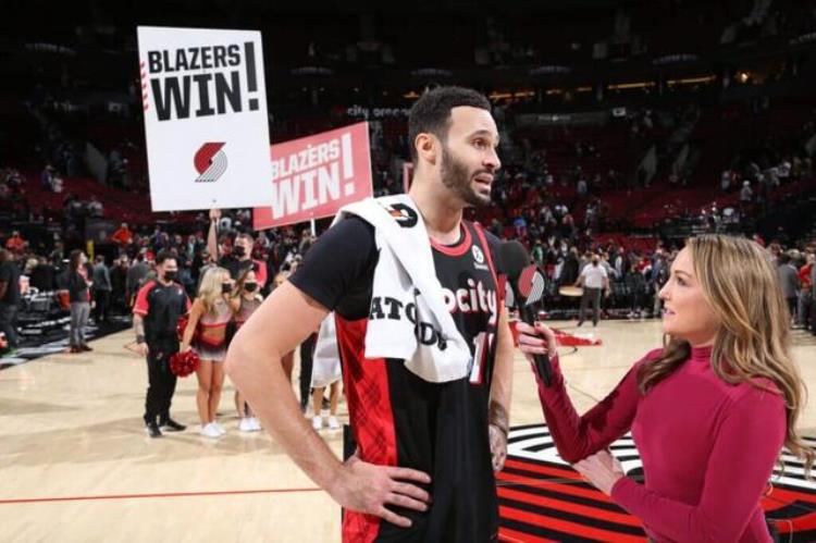 以詹姆斯库里之名盘点NBA史上9位来自阿克隆的著名球员