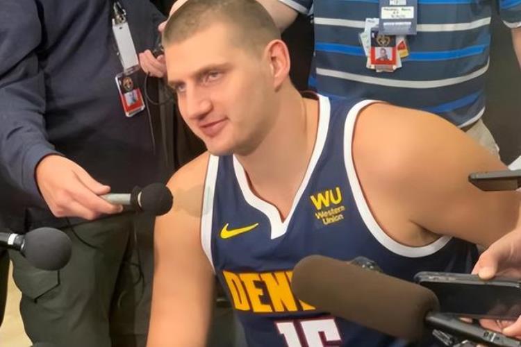 NBA没有忠诚「篮球NBA联盟里的孤胆英雄忠诚有错吗」
