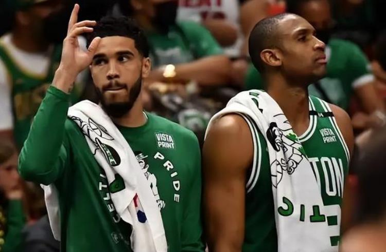 nba最强探花排名「NBA联盟历史五大最强探花前三无争议总计14冠现役仅一人入榜」