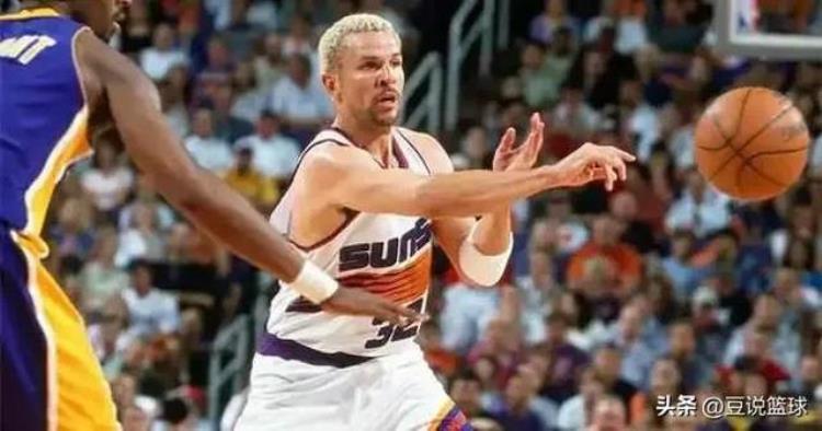 现役nba单场最高分「盘点NBA各项单场数据之最现役仅一人」