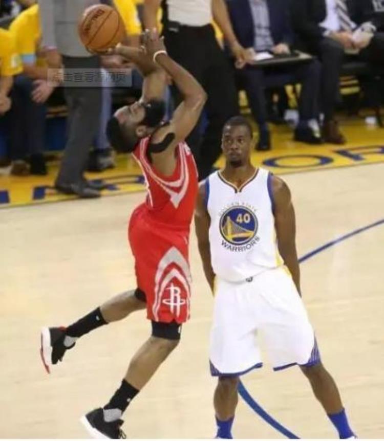 NBA现役打球之最最滑的五个人2