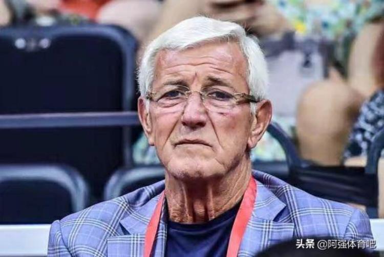 世界杯中国队球员「聚焦世界杯中国队首场比赛场边众多大牌一NBA球星穿中国队服」