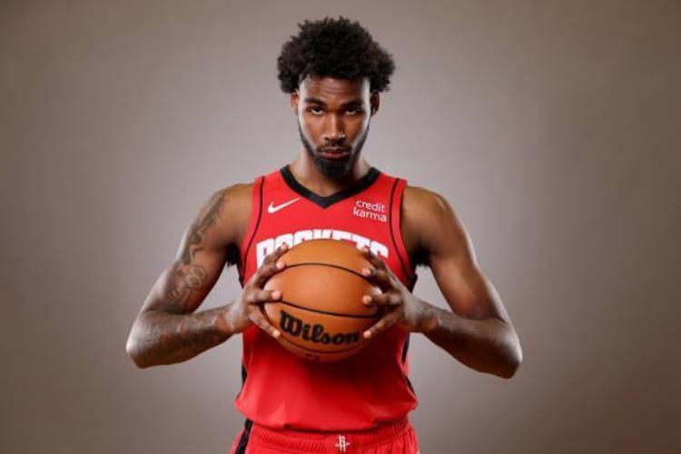 轮番打脸詹皇NBA流浪汉德鲁联赛狂砍319新秀一场没打拿3713