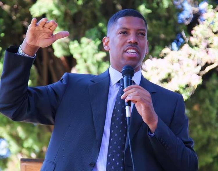 nba球星退役后干什么「NBA球星退役后干啥有人当市长有人当老板还有人开战斗机」
