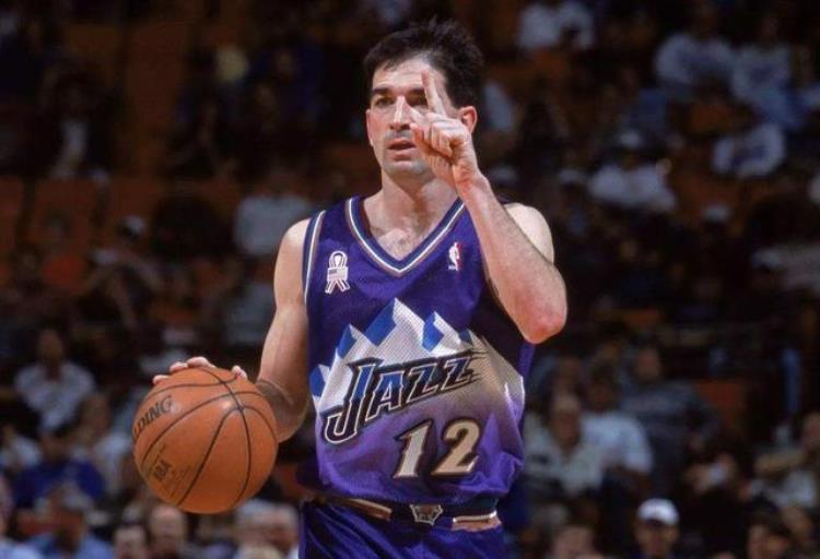 nba现役铁人「NBA里都有哪些铁人整个生涯极少受伤詹姆斯毫无疑问上榜」