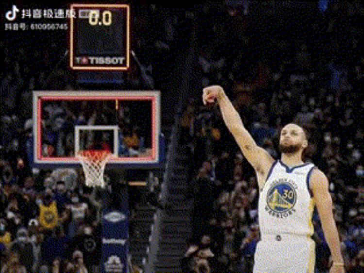 NBA球星标志动作「NBA球员的标志性技术动作你知道几个呢四大分卫玩转艺术篮球」