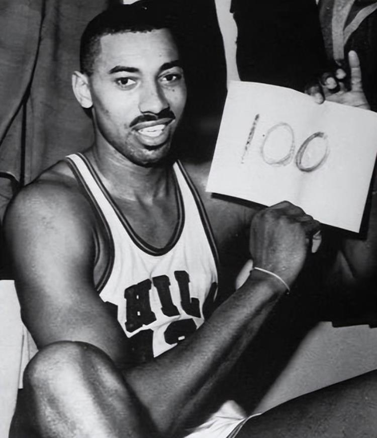 张伯伦历史最高分「NBA被尘封10大纪录张伯伦100分领衔詹姆斯311」