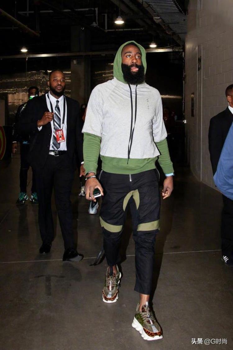 nba球员入场照片「一大波球员入场照来袭感受来自NBA的帅气时尚」