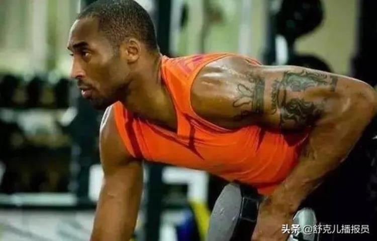 NBA十大奇葩训练库里蒙眼演绎极致技巧詹姆斯抬轮胎展现怪力