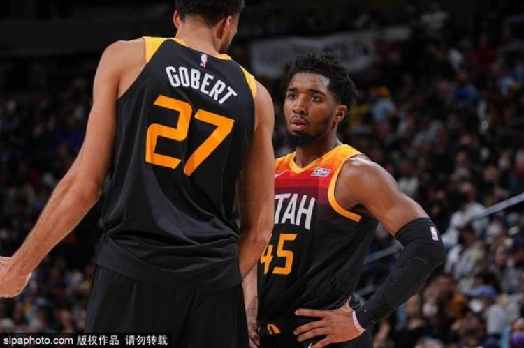 2022年十大NBA事件:库里圆梦总决赛MVP指环王去世