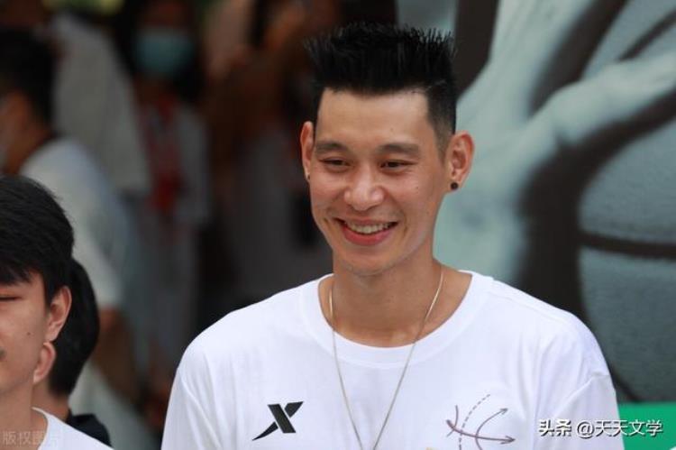 NBA难觅一席之地,林书豪想回归CBA了「闯荡CBA赛场的NBA球员林书豪我仍然如此热爱篮球希望走上赛场」