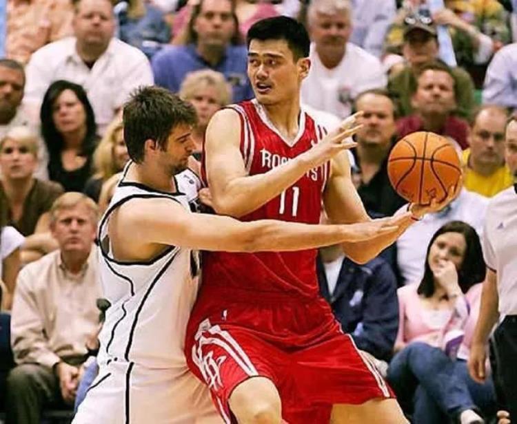 一笑倾城NBA美貌最出众的10位太太奥库海沃德真人生赢家