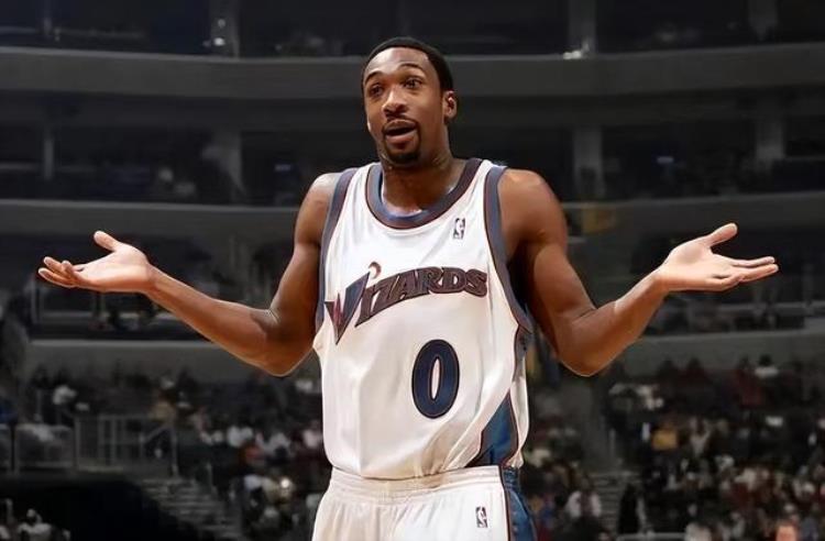 最强nba以后会出的球星「一夜成名盘点NBA突然进步的十大球星前三名实至名归」