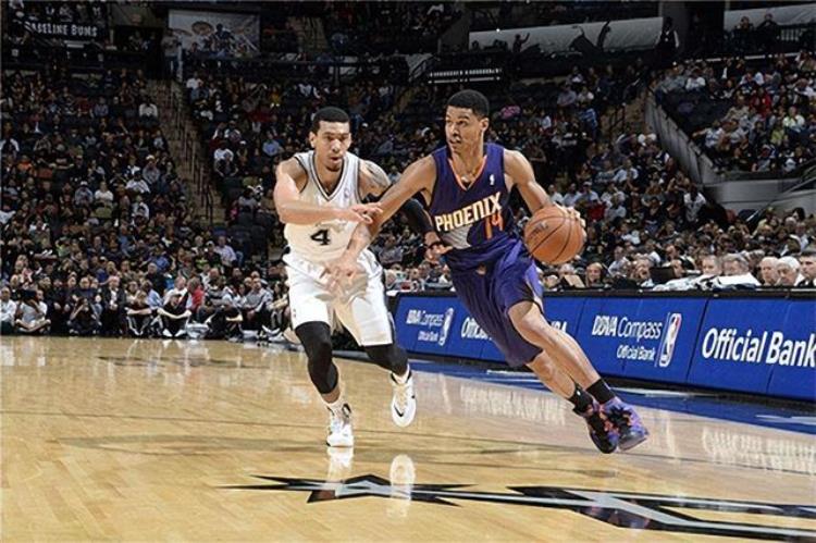 泰伦卢和塔图姆是什么关系「NBA隐藏的亲戚关系知道4个是真球迷泰伦卢是塔图姆表叔」