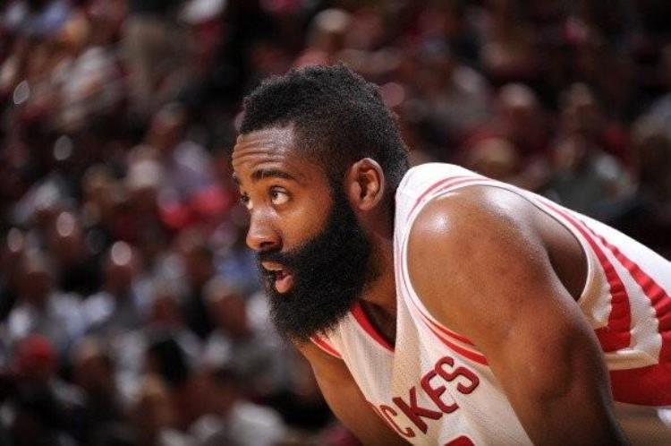 凭一己之力改变NBA规则奥尼尔的砍鲨战术易建联哈登也上榜