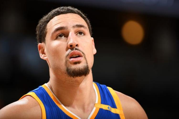 库里nba年薪最高多少万「库里4580万哈登4430万詹皇4120万NBA薪资前十里5位或不值这价」