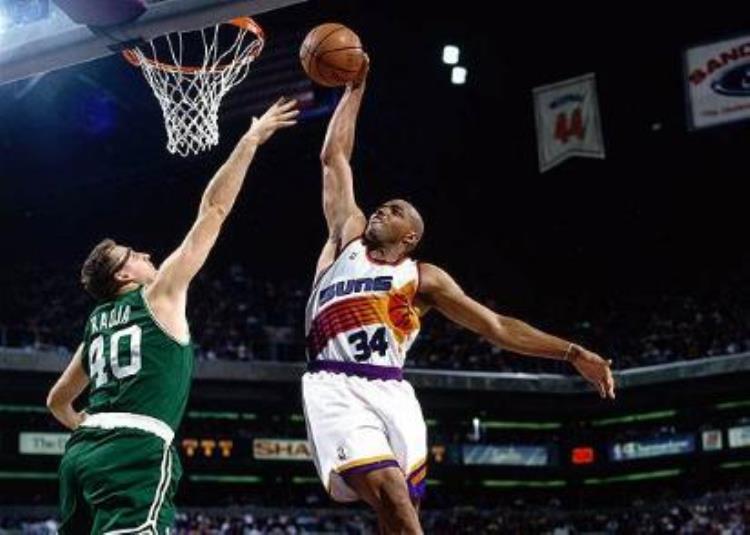 nba球员为什么要轮休「现役球员为何都喜欢轮休NBA从不轮休的六大巨星个个是铁人」