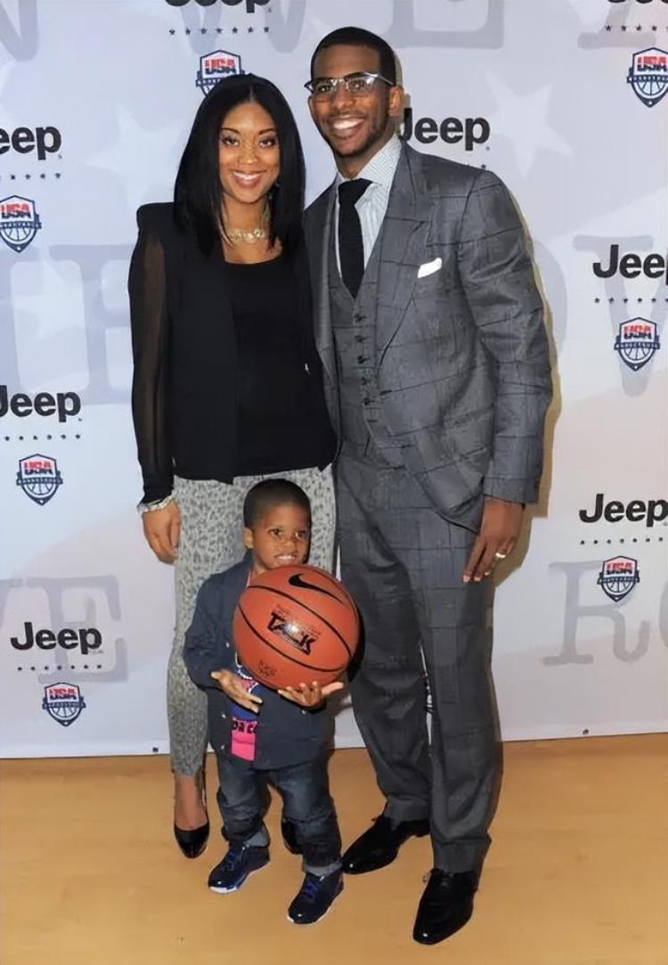 NBA第一丑闻太阳控卫保罗婚内出轨金卡戴珊被侃爷当场捉住