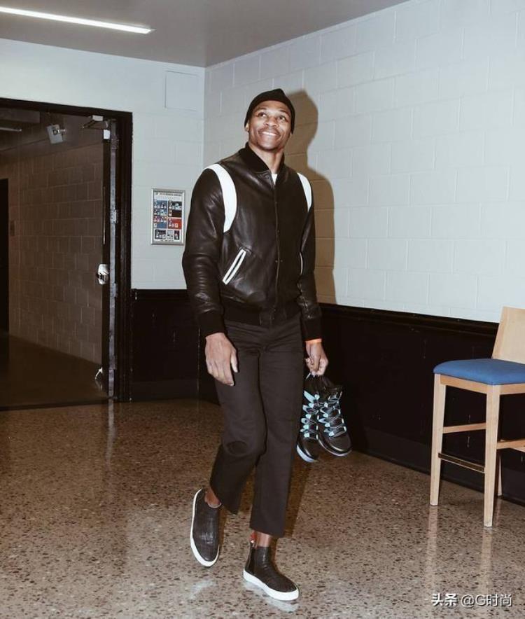 nba球员入场照片「一大波球员入场照来袭感受来自NBA的帅气时尚」