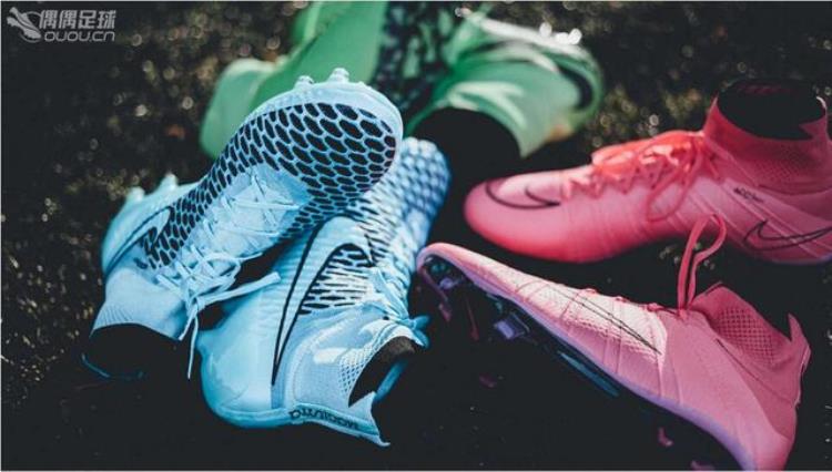 炫酷的球鞋「绝美镜头下的耐克闪电风暴系列足球鞋」