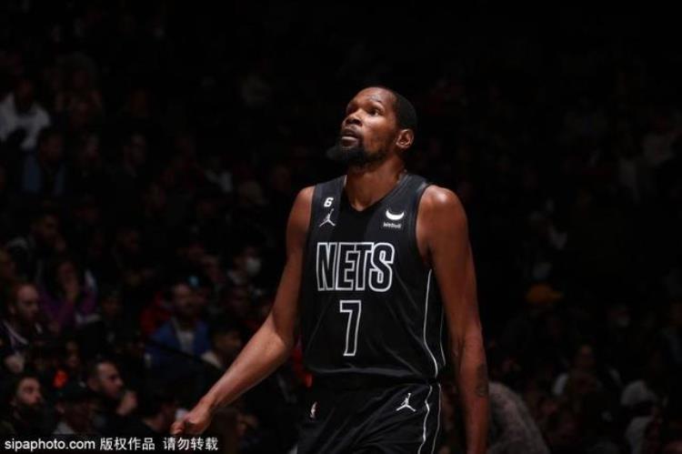 2022年十大NBA事件:库里圆梦总决赛MVP指环王去世