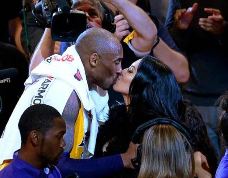 一笑倾城NBA美貌最出众的10位太太奥库海沃德真人生赢家