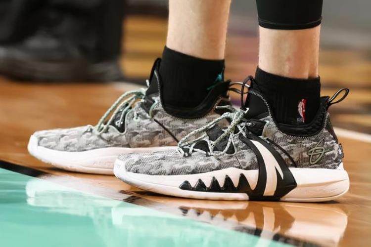 NBA球员上脚安踏和李宁的球鞋都有戈登庄神阿德穿新号码