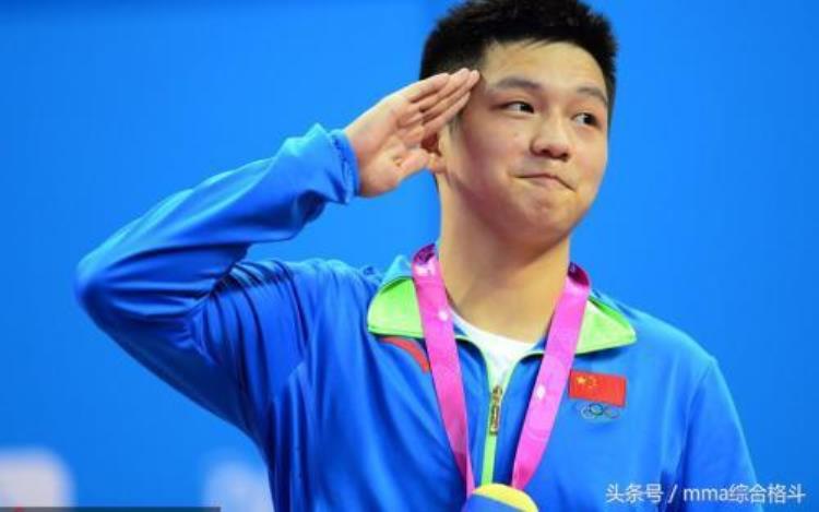 中国乒乓球训练有多刻苦「国乒队员训练有多苦很多人从小独自生活长时间不能回家」