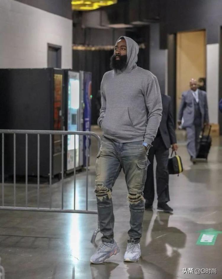 nba球员入场照片「一大波球员入场照来袭感受来自NBA的帅气时尚」