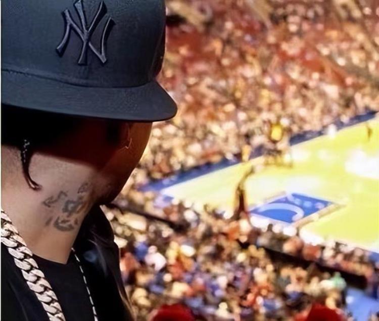 NBA八大感人瞬间韦德敬过往科比拥抱湖人未来老詹逆天改命