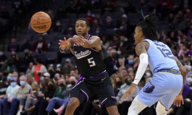nba史上速度最快球员「盘点速度最快的十位球员NBA现役速度之王是谁湖人三将上榜」