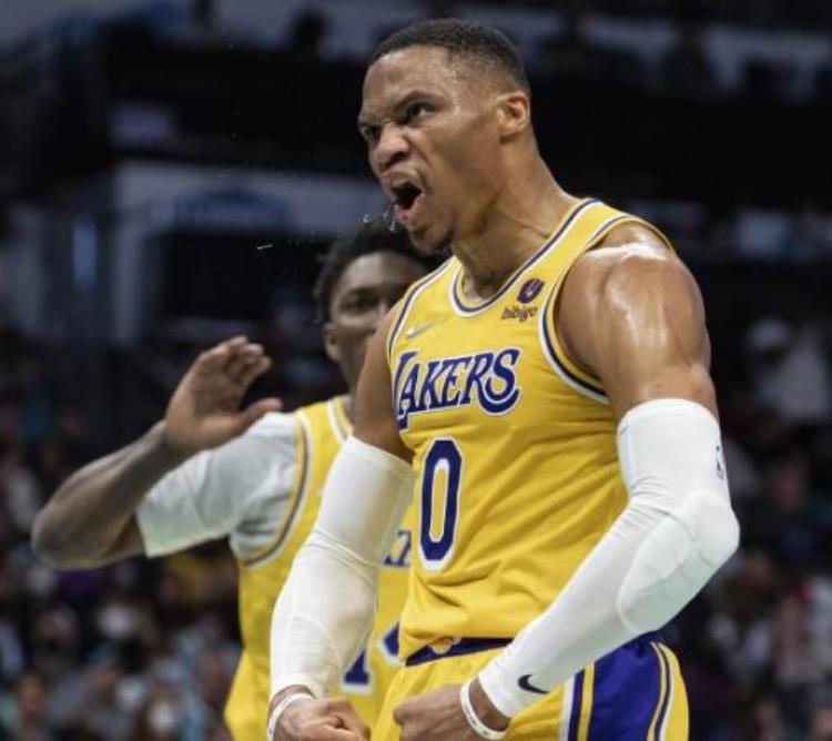 nba史上速度最快球员「盘点速度最快的十位球员NBA现役速度之王是谁湖人三将上榜」