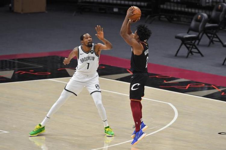 最幸运的nba球员「NBA中的幸运之王一天内他从底薪到高薪从打工仔到CEO」