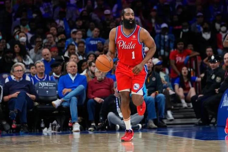 库里的进攻能力在NBA排第几「美媒列出202223赛季NBA进攻能力最强的十人库里第二」