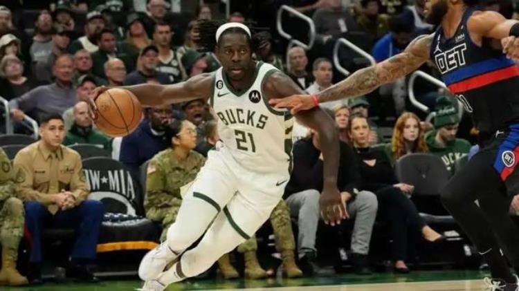 NBA圣诞大战前25位球星排行榜库里保罗汤普森谁更胜一筹