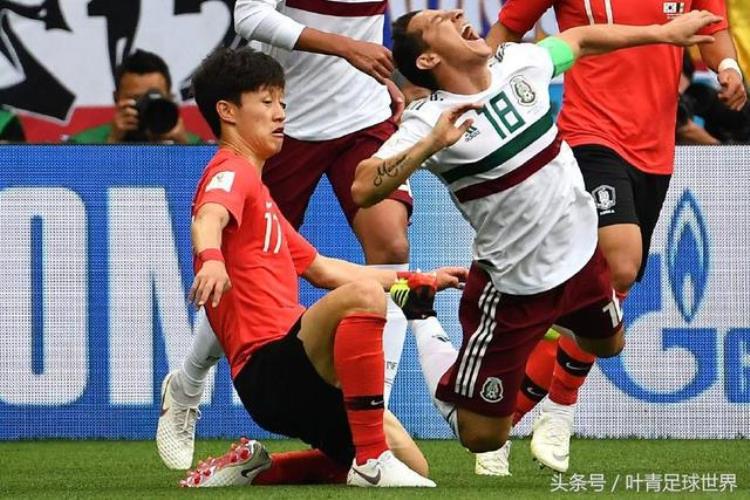 韩国足球脏动作「韩国世界杯第1脏队2场47次犯规野蛮踢人飞踹剪刀脚」
